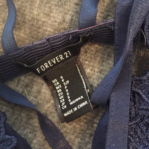 Forever 21 Navy Floral Bralette Size Small - Picture 2 of 4